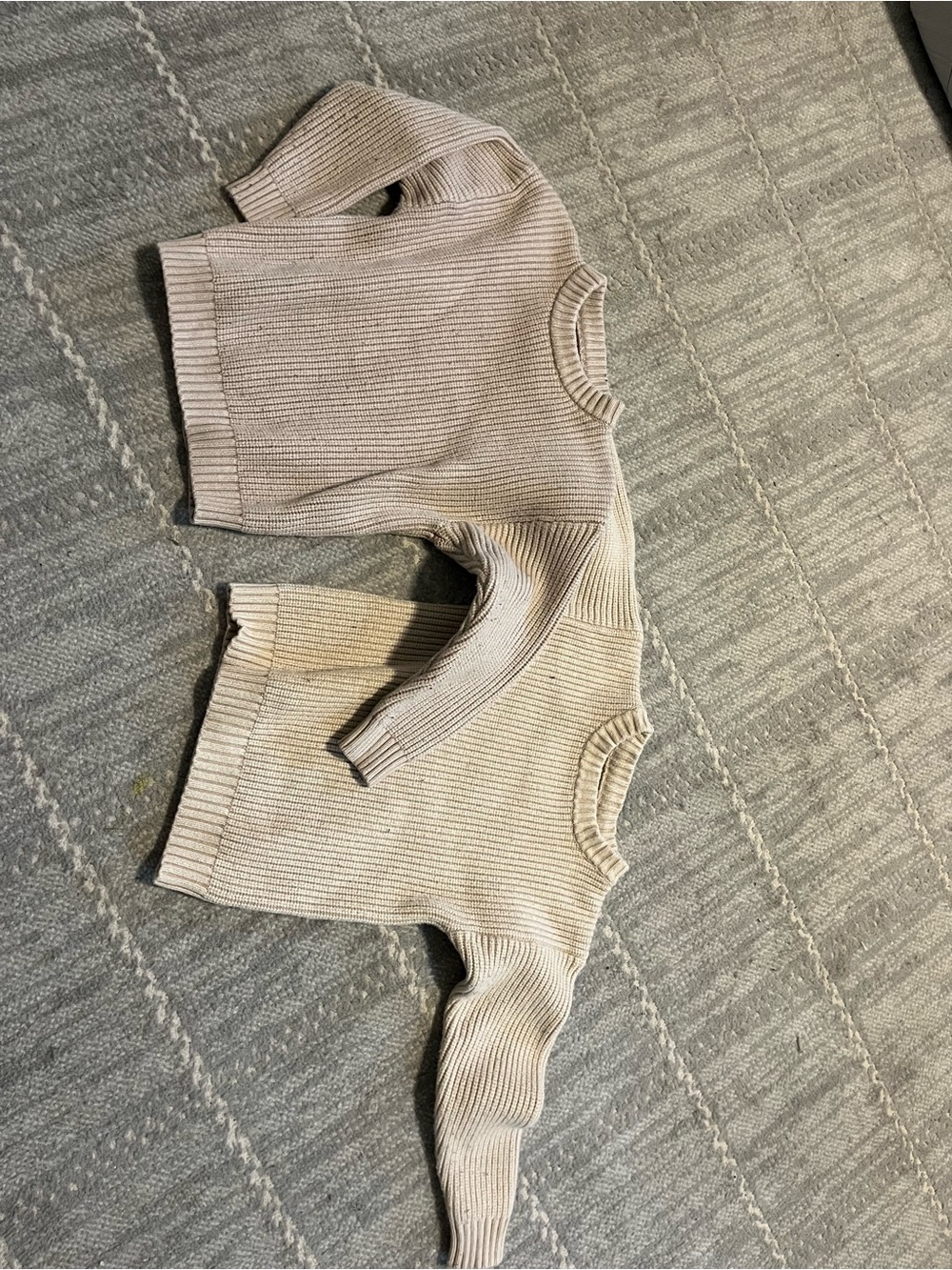 Classic Ribbed Crewneck Sweater - Cream